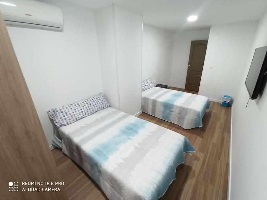 Appartamento Apartamento Vacacional Torrevieja Esterno foto